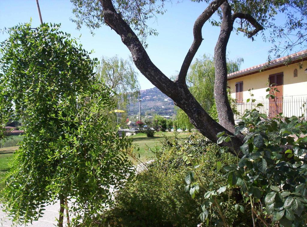 Agriturismo Podere Ossaia Cortona Ruang foto